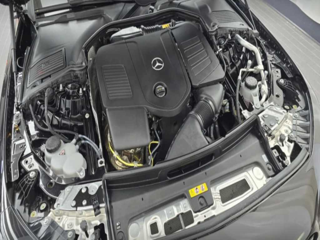 Mercedes-Benz CLE-Class — photo 07