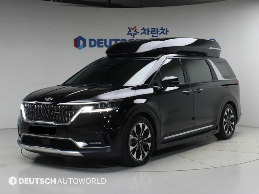 Kia Carnival — photo 01