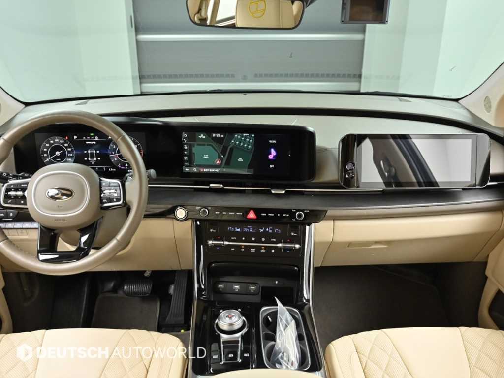 Kia Carnival — photo 07