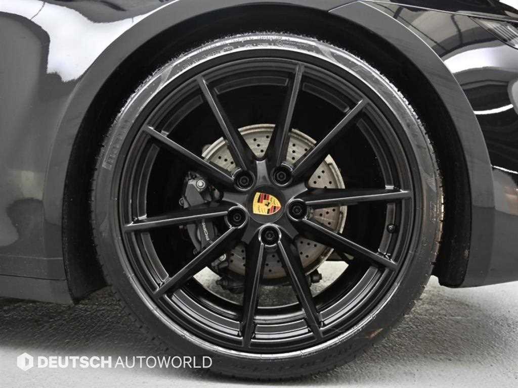 Porsche 911 — photo 05