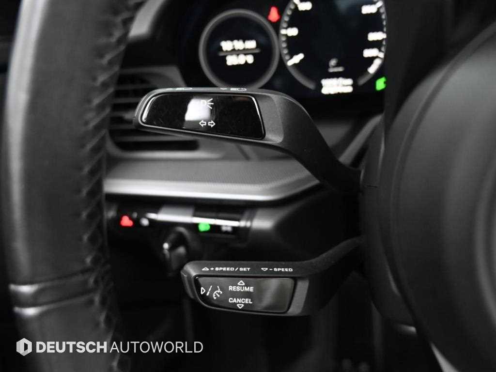 Porsche 911 — photo 16