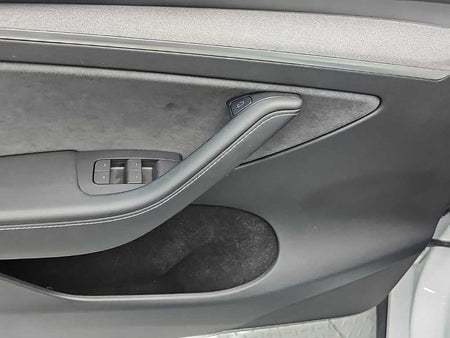 Tesla Model Y — photo 16