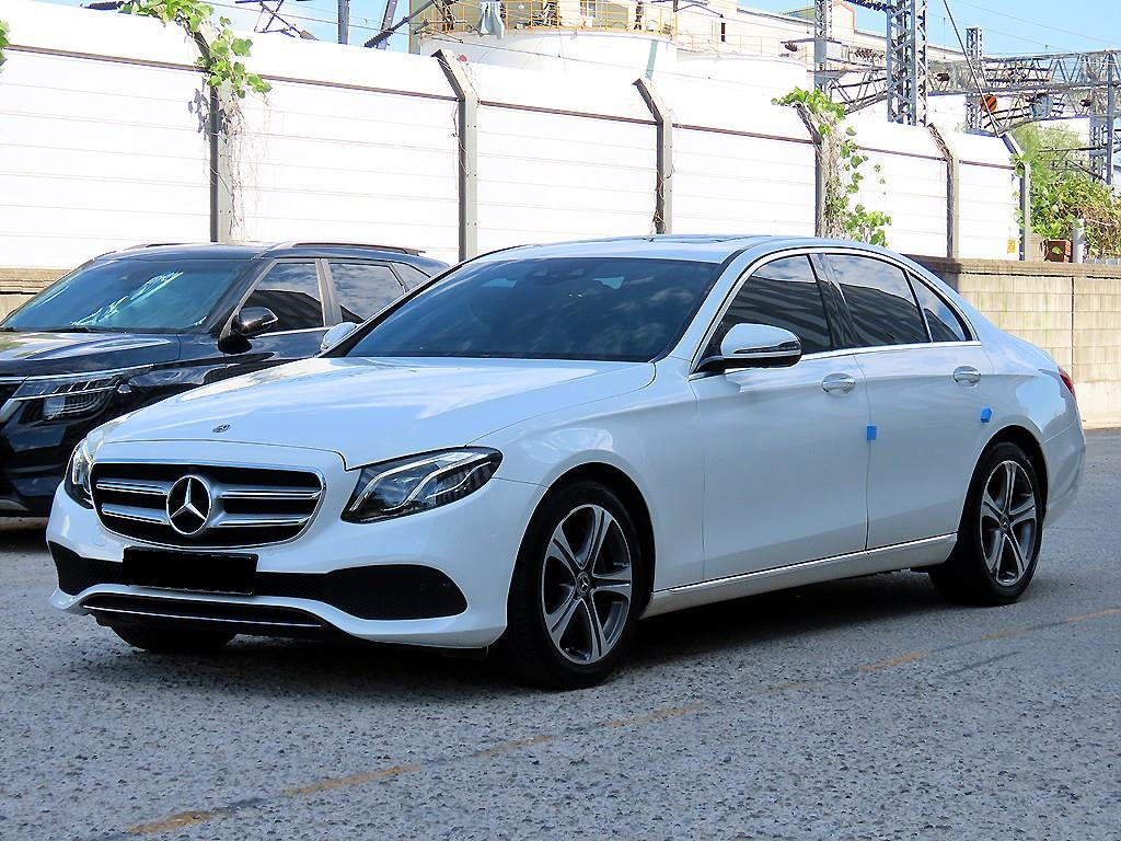 Mercedes-Benz E-Class — photo 02