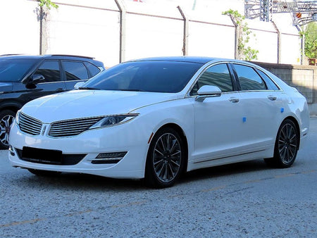 Lincoln MKZ — photo 02