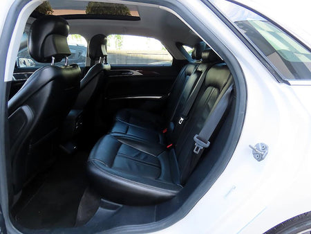 Lincoln MKZ — photo 06