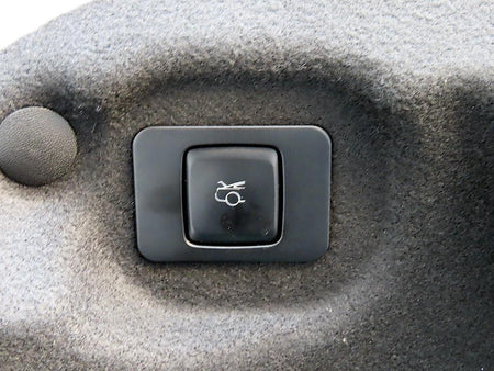 Lincoln MKZ — photo 17