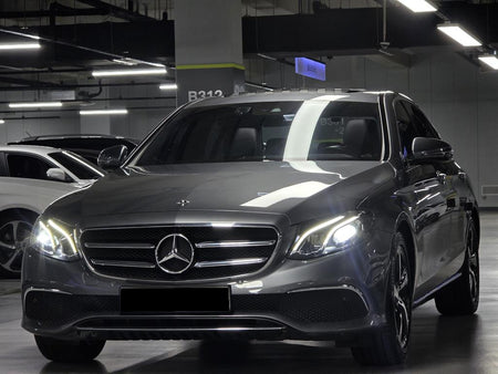 Mercedes-Benz E-Class — photo 01