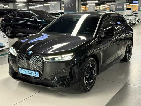 BMW iX — photo 03
