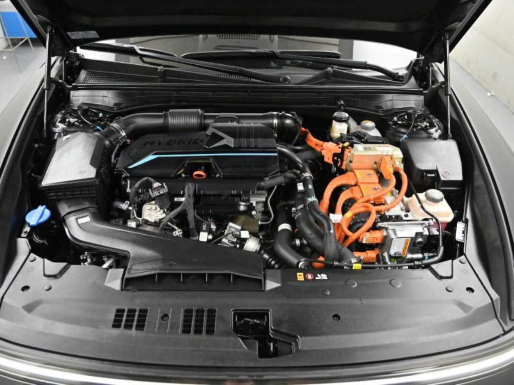 Hyundai Grandeur — photo 06