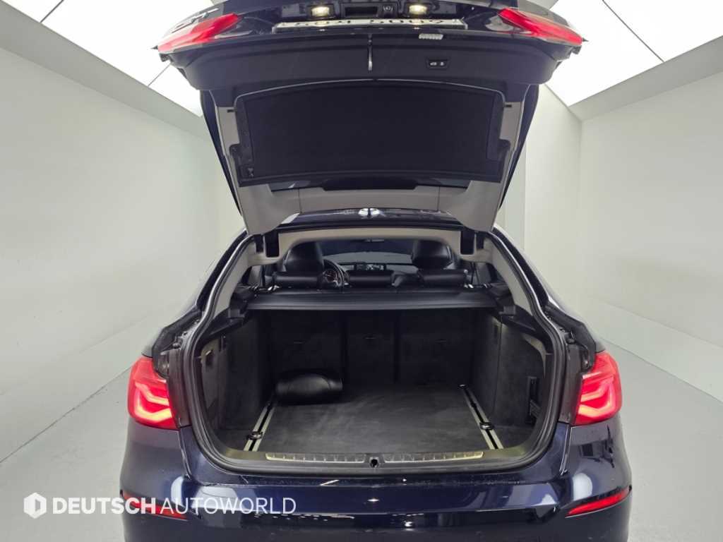 BMW Gran Turismo — photo 19