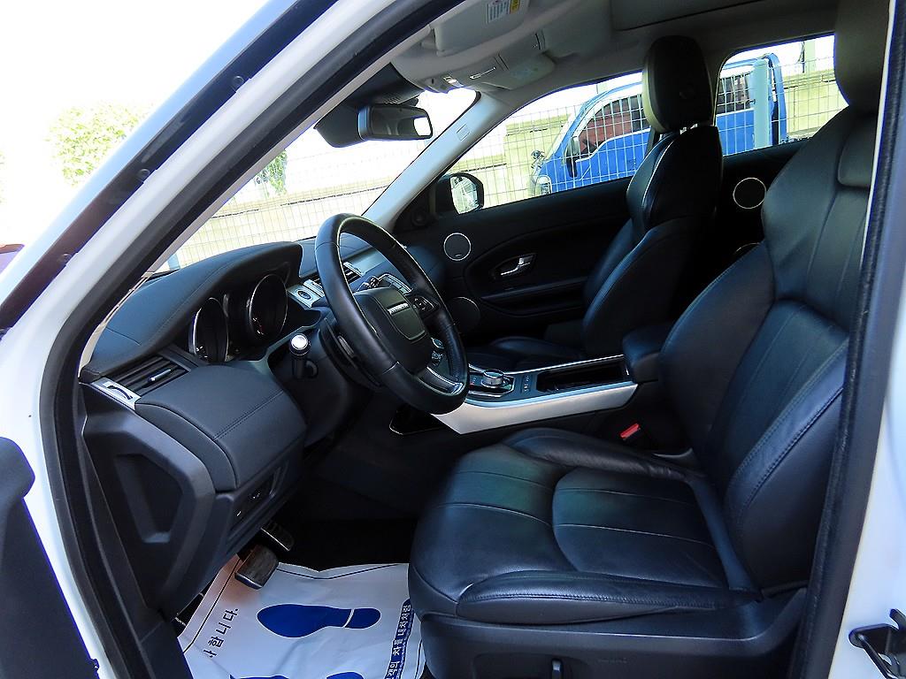 Land Rover Range Rover Evoque — photo 05