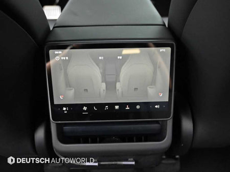Tesla Model Y — photo 16