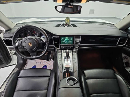 Porsche Panamera — photo 07