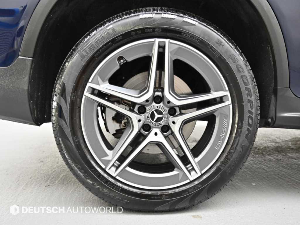 Mercedes-Benz GLC-Class — photo 05