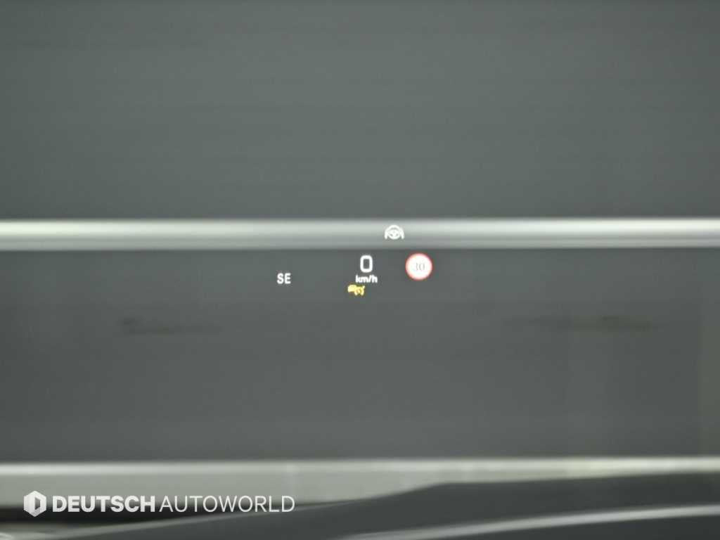 Mercedes-Benz GLC-Class — photo 17