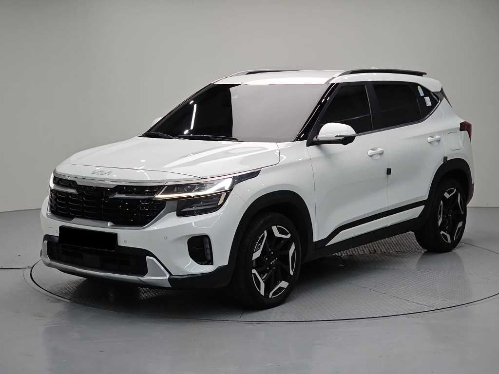 Kia Seltos — photo 01