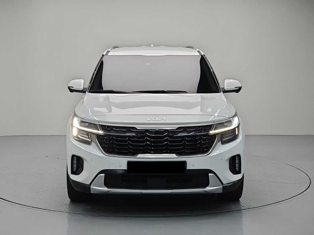 Kia Seltos — photo 02