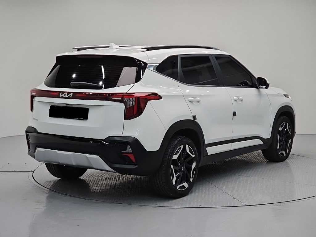 Kia Seltos — photo 04
