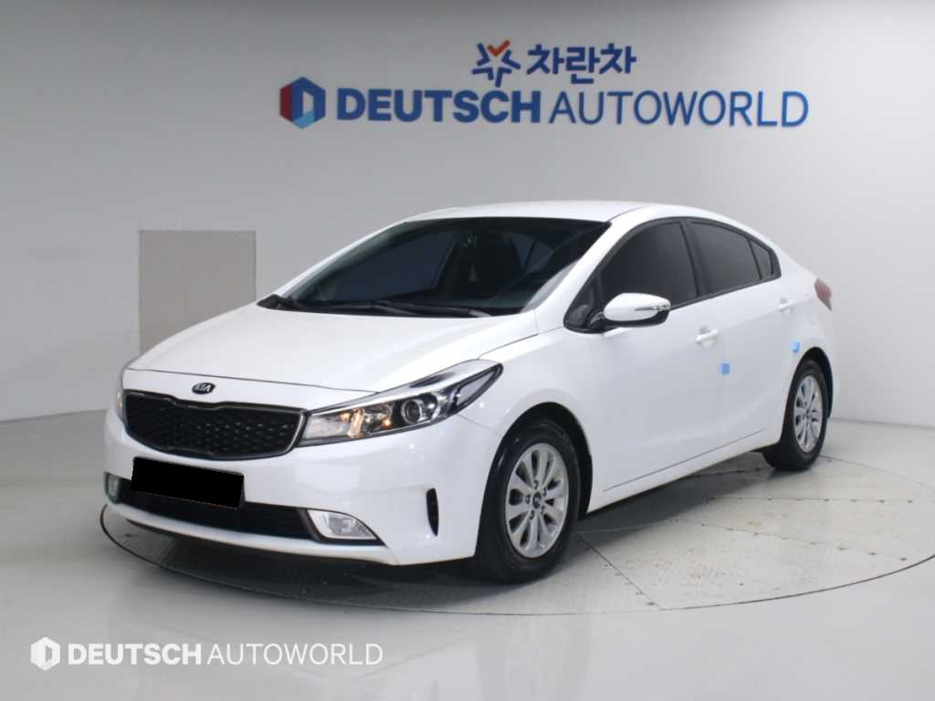 Kia K3 — photo 01