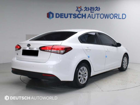 Kia K3 — photo 02