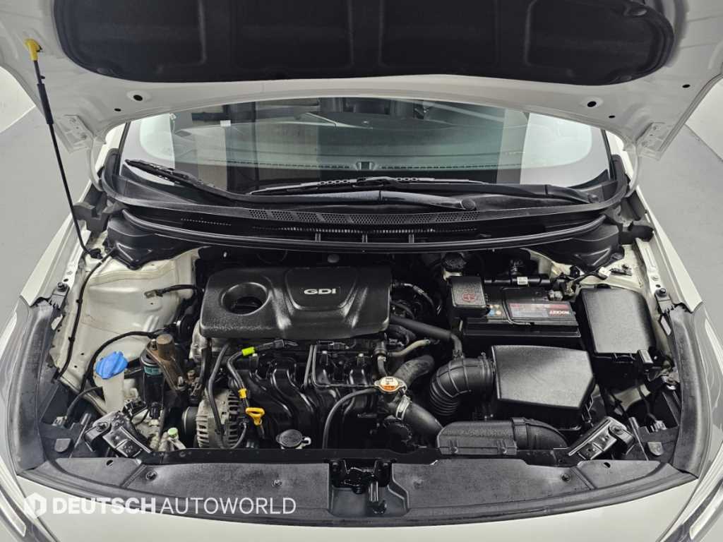Kia K3 — photo 06