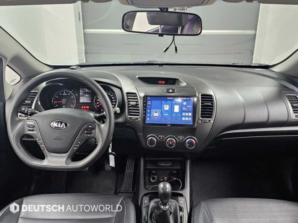 Kia K3 — photo 07