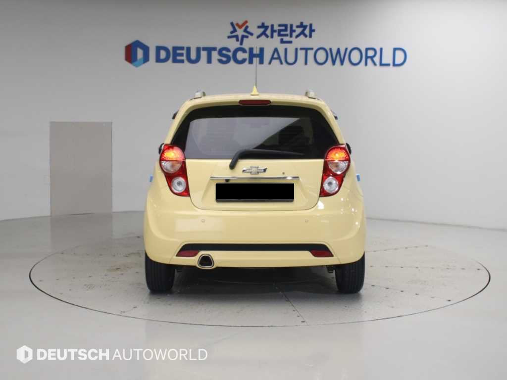 CHEVROLET Spark — photo 04