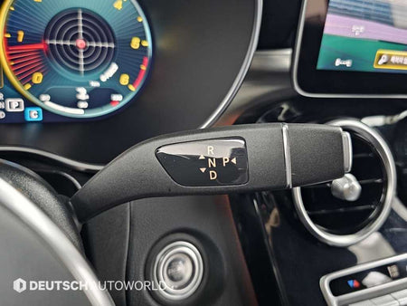 Mercedes-Benz GLC-Class — photo 09