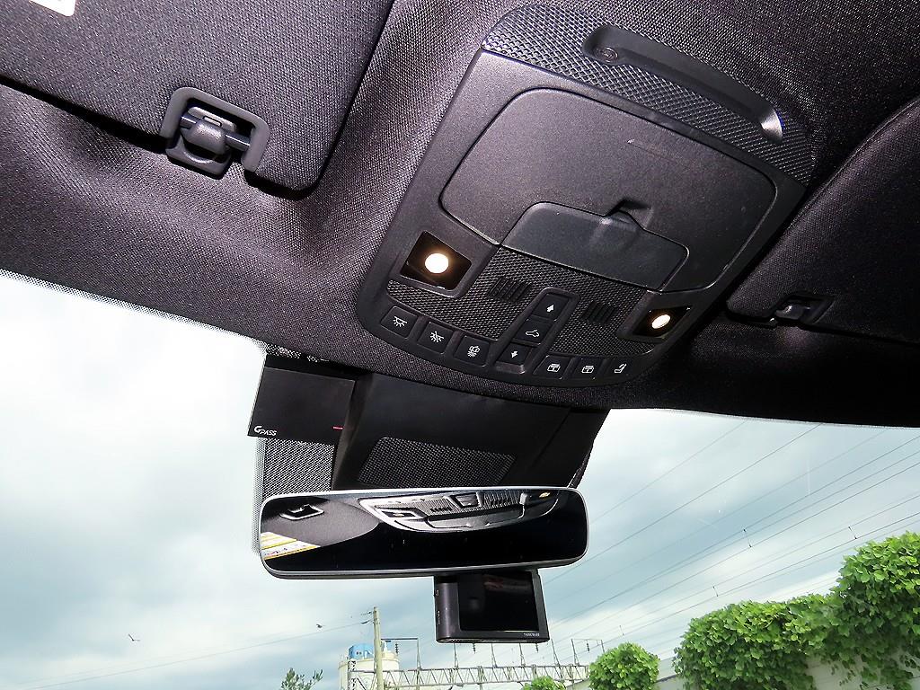 Lincoln Navigator — photo 13
