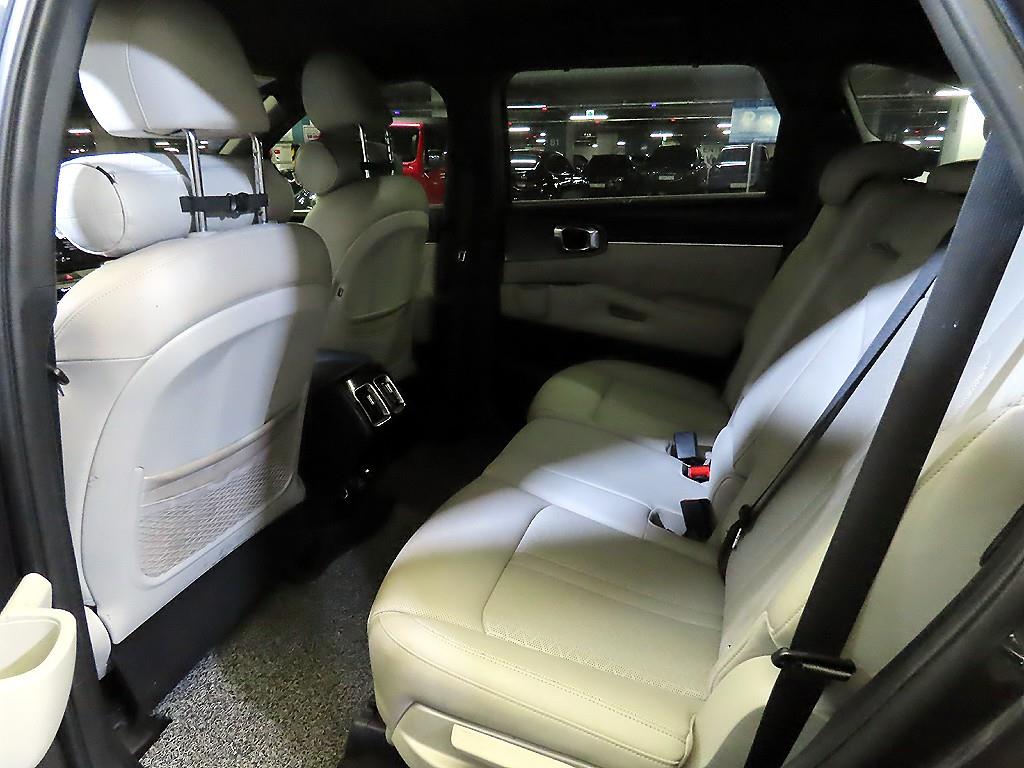 Kia Sorento — photo 07