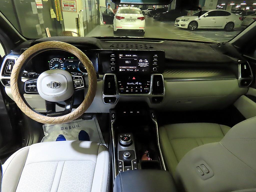Kia Sorento — photo 10