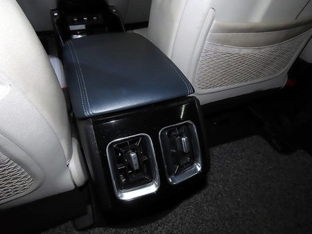 Kia Sorento — photo 14