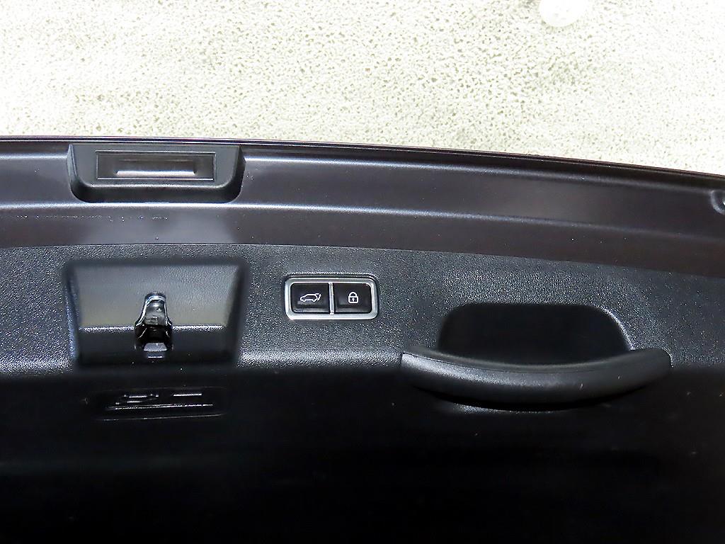 Kia Sorento — photo 15
