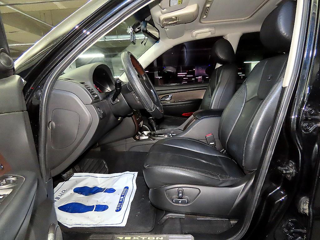 KGM Rexton — photo 06