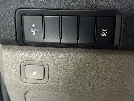 Kia Carnival — photo 15