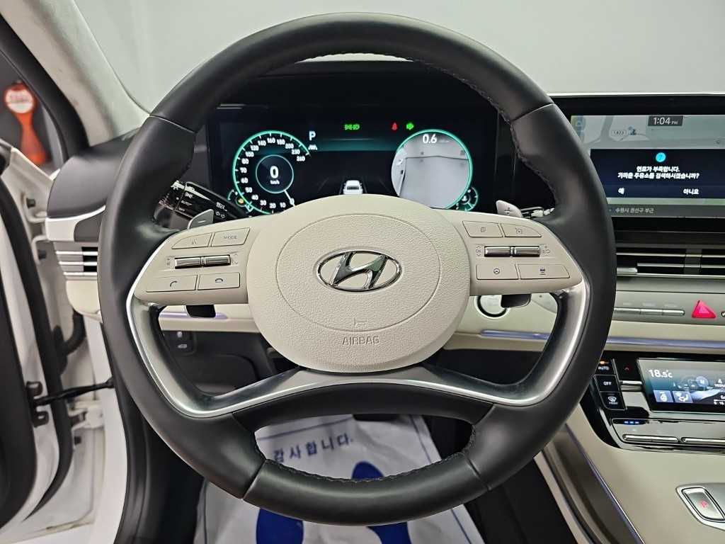 Hyundai Grandeur — photo 09