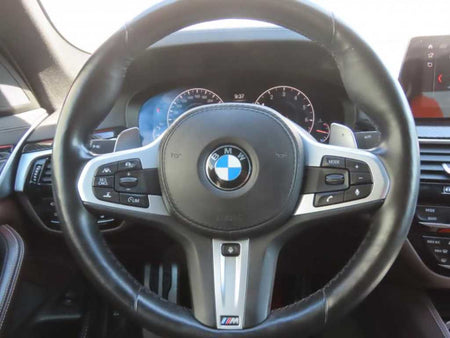 BMW 5-Series — photo 12