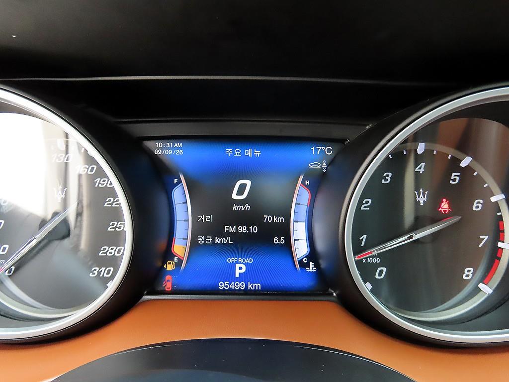 Maserati Levante — photo 09