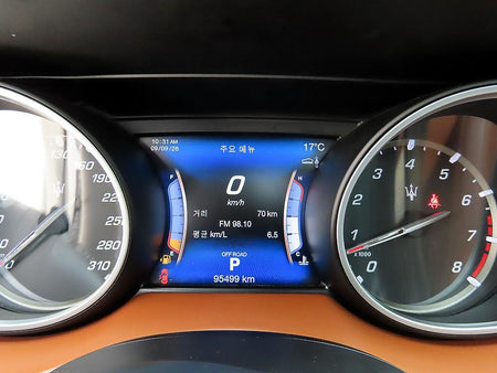 Maserati Levante — photo 09