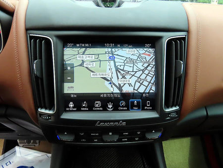 Maserati Levante — photo 13