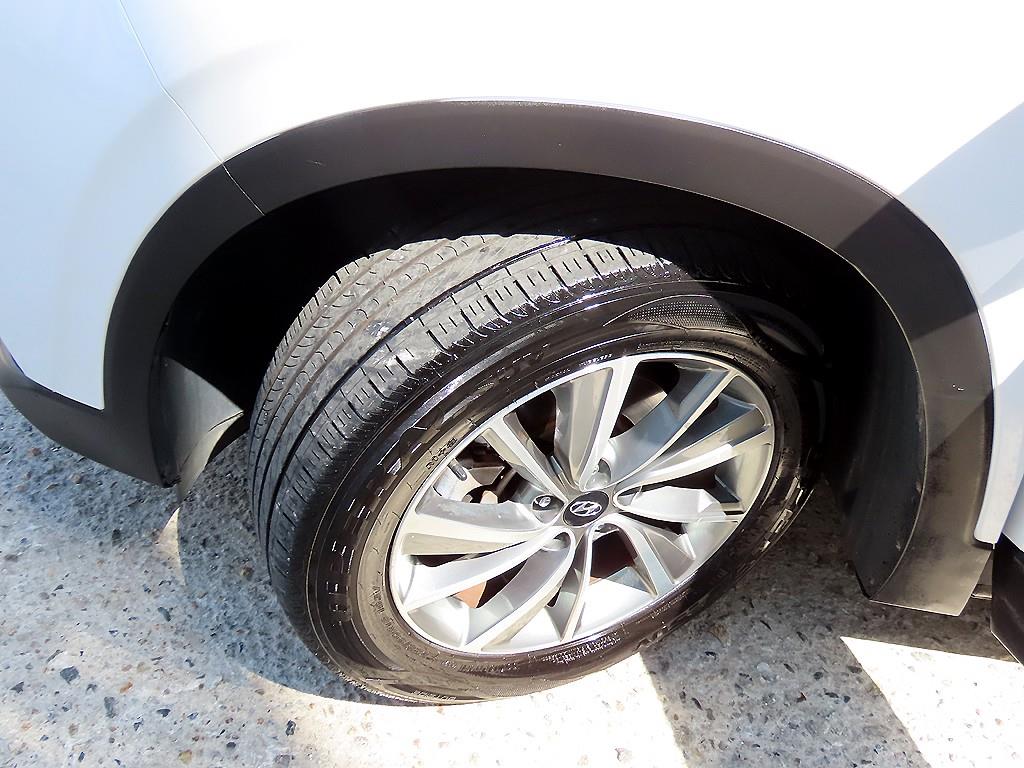 Hyundai Santafe — photo 20