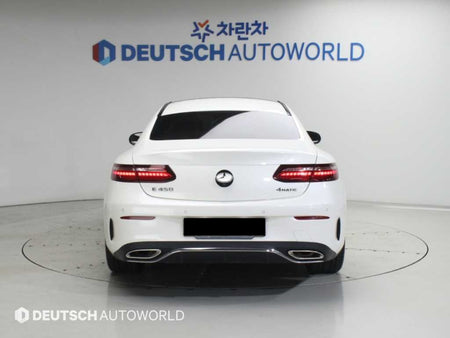 Mercedes-Benz E-Class — photo 04