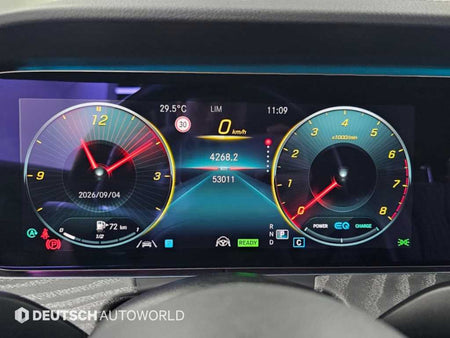 Mercedes-Benz E-Class — photo 08