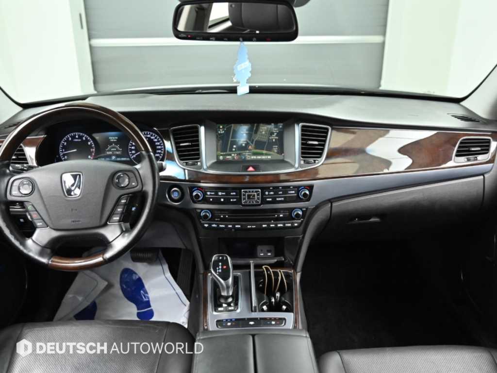 Hyundai Equus — photo 07
