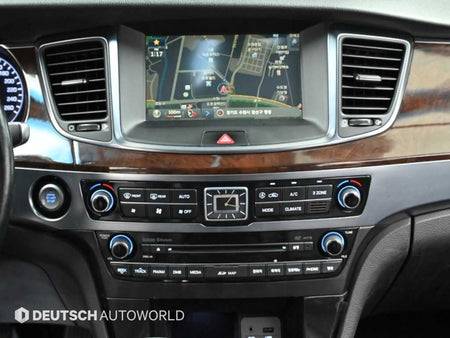Hyundai Equus — photo 14