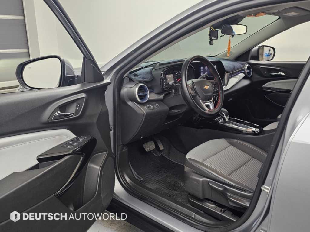 CHEVROLET Trax — photo 11