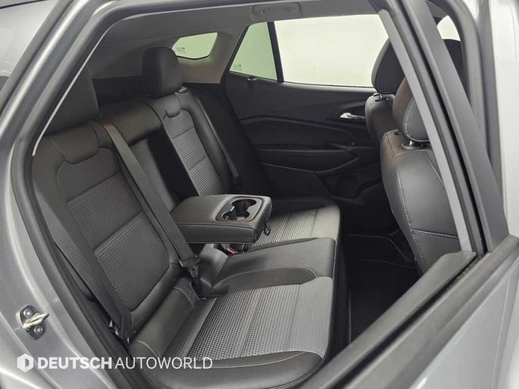 CHEVROLET Trax — photo 12