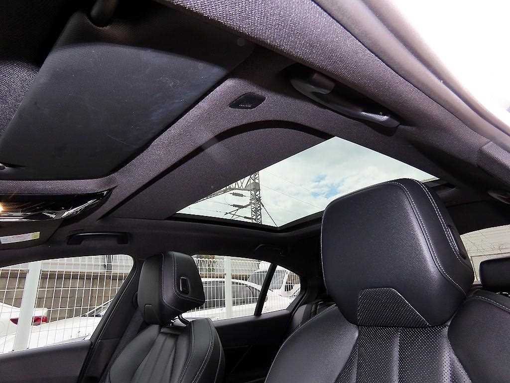 BMW 5-Series — photo 17