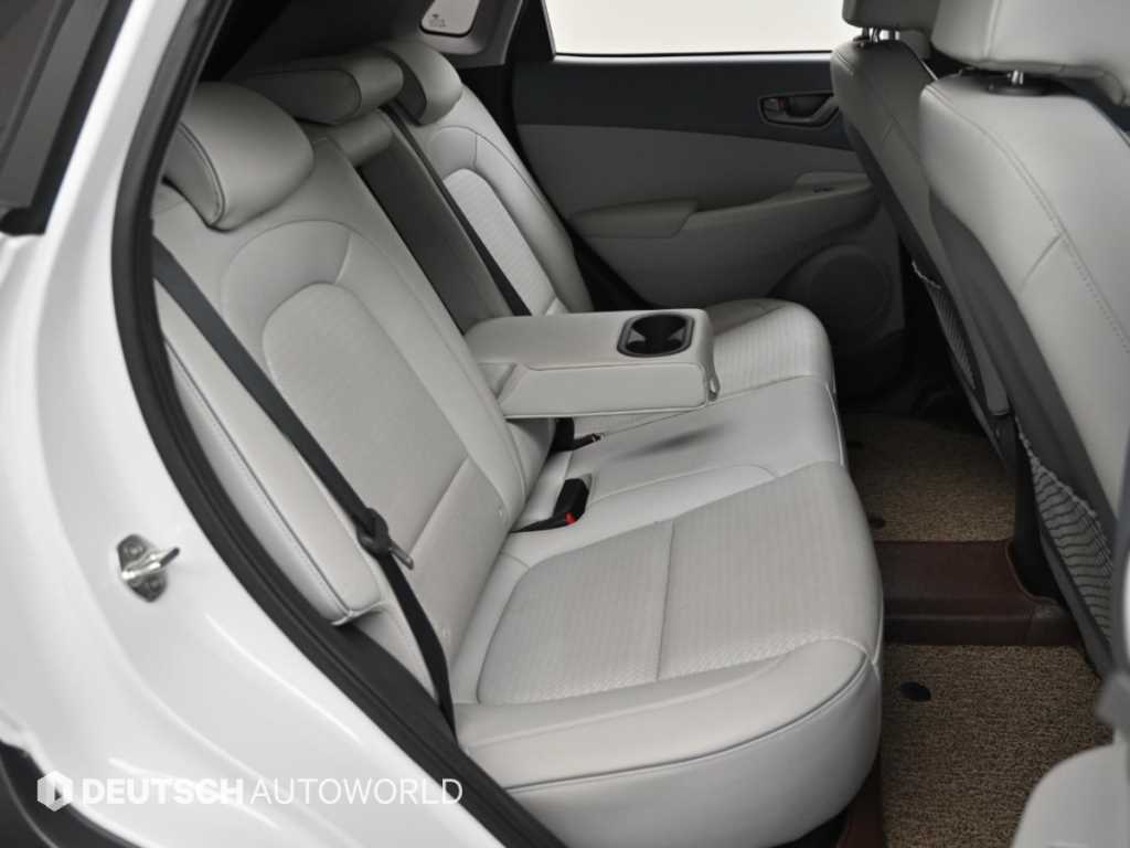 Hyundai Kona — photo 12