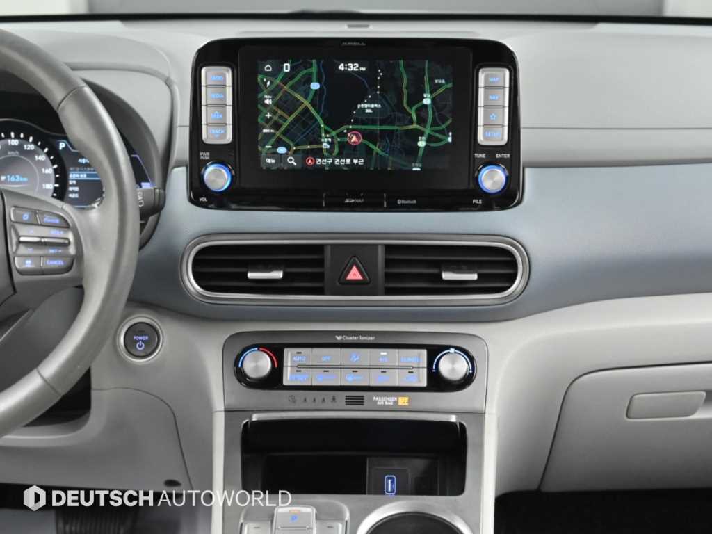 Hyundai Kona — photo 14